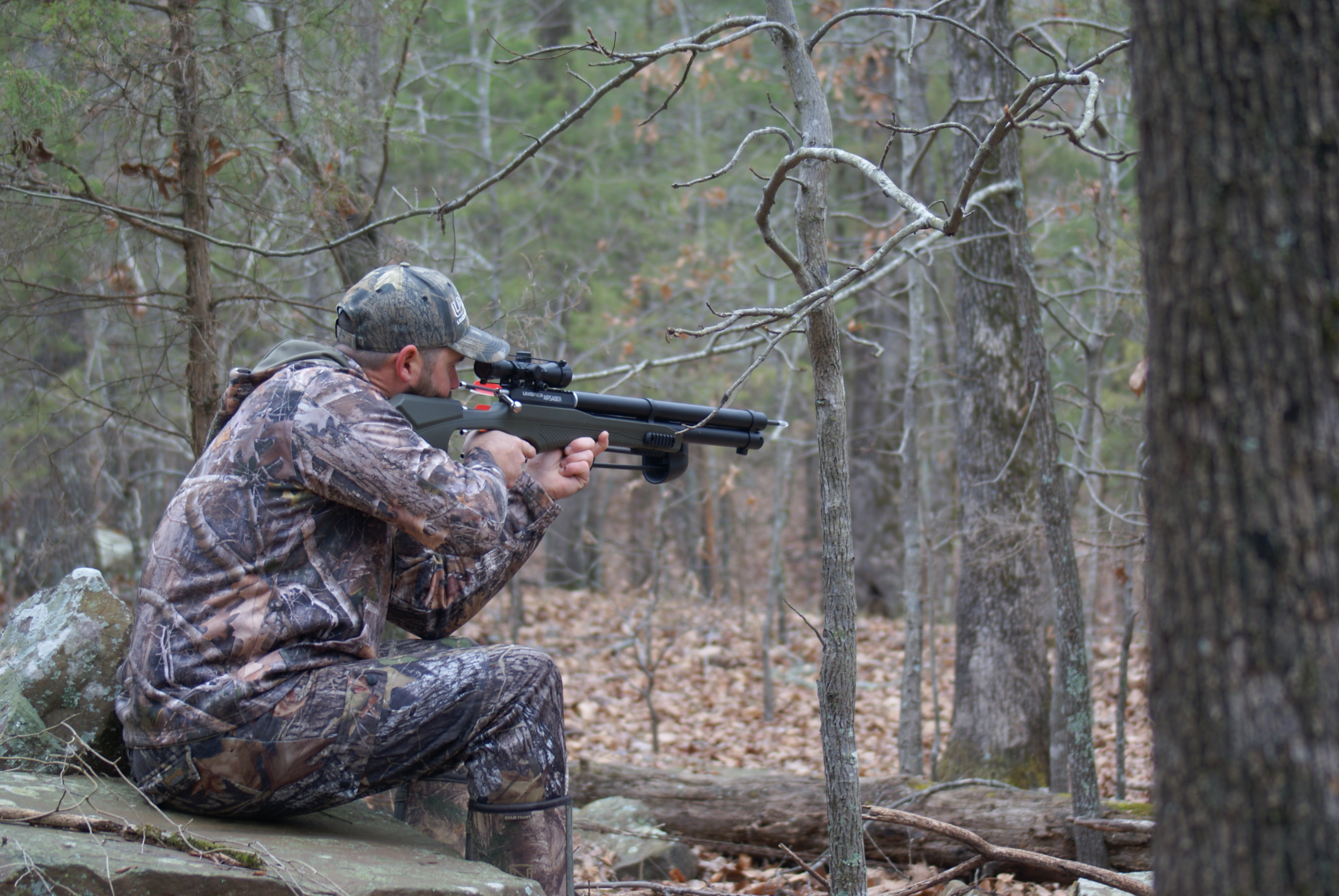 HUNTER TAKING AIM WITH THE UMAREX AIRSBER